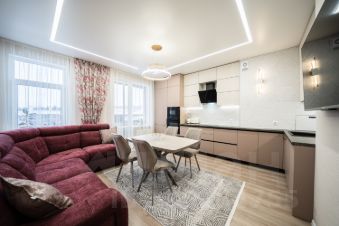 2-комн.кв., 60 м², этаж 4