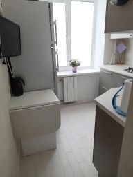 2-комн.кв., 42 м², этаж 3