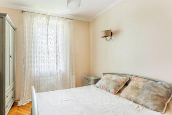 3-комн.кв., 87 м², этаж 4