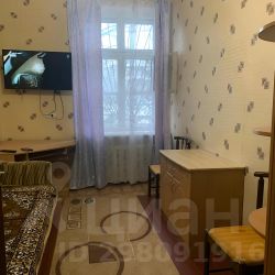 2-комн.кв., 42 м², этаж 1