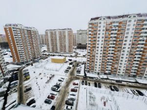 2-комн.кв., 64 м², этаж 13