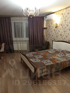 1-комн.кв., 44 м², этаж 18