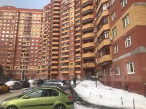 2-комн.кв., 50 м², этаж 13