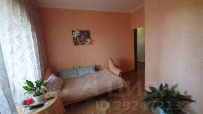 2-комн.кв., 50 м², этаж 3