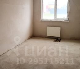 3-комн.кв., 80 м², этаж 1