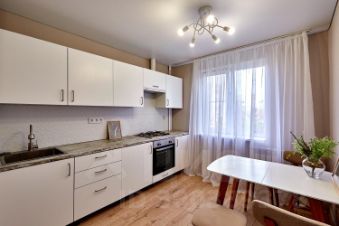 3-комн.кв., 70 м², этаж 4