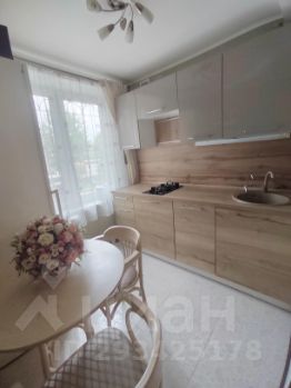 2-комн.кв., 45 м², этаж 1