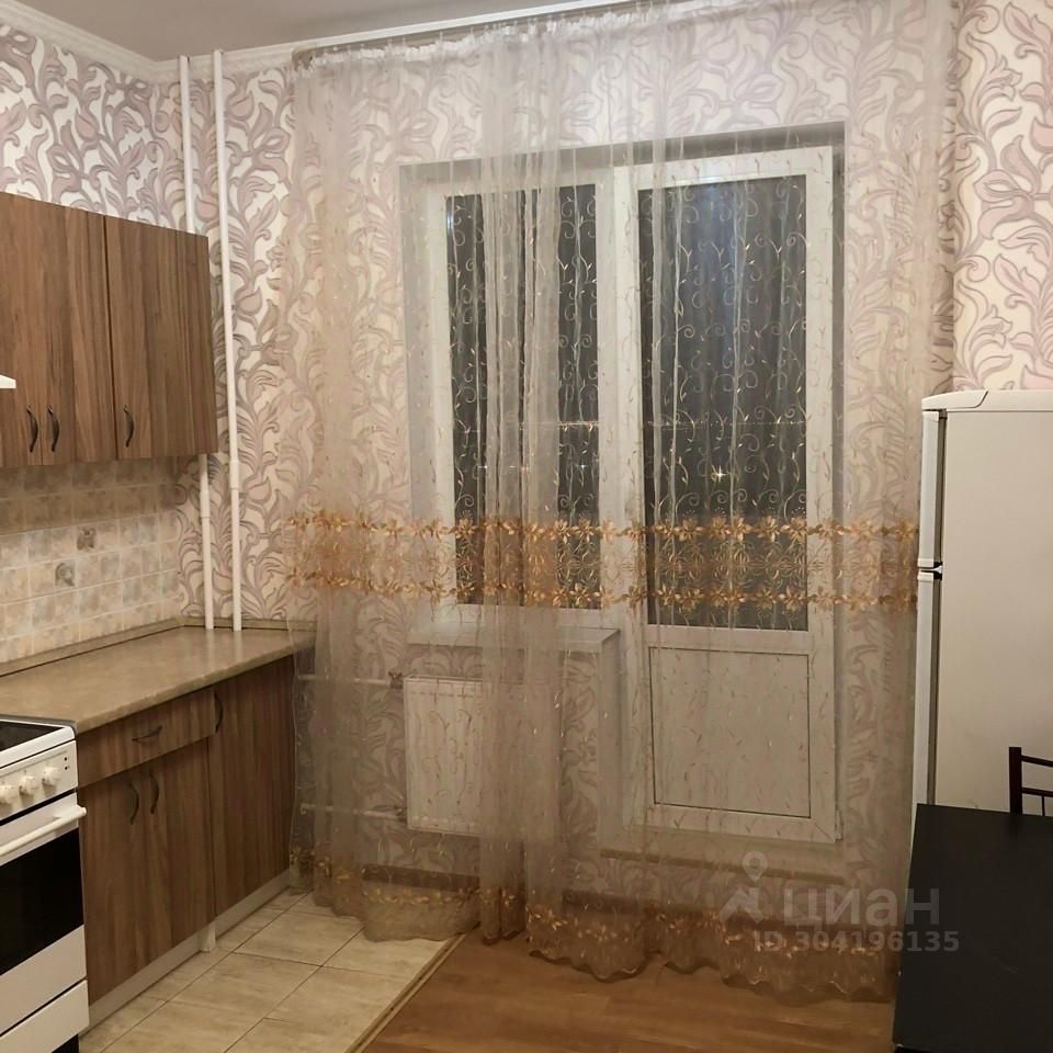 Сдам однокомнатную квартиру 45м² ул. Вишерская, 22, Санкт-Петербург, Шушары  поселок, м. Купчино - база ЦИАН, объявление 304196135