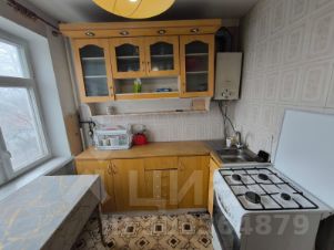 2-комн.кв., 45 м², этаж 3