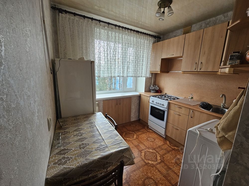 3-к кв. Смоленская область, Смоленск 2-я Красноармейской Слободы линия, 3 (51.1 м²)