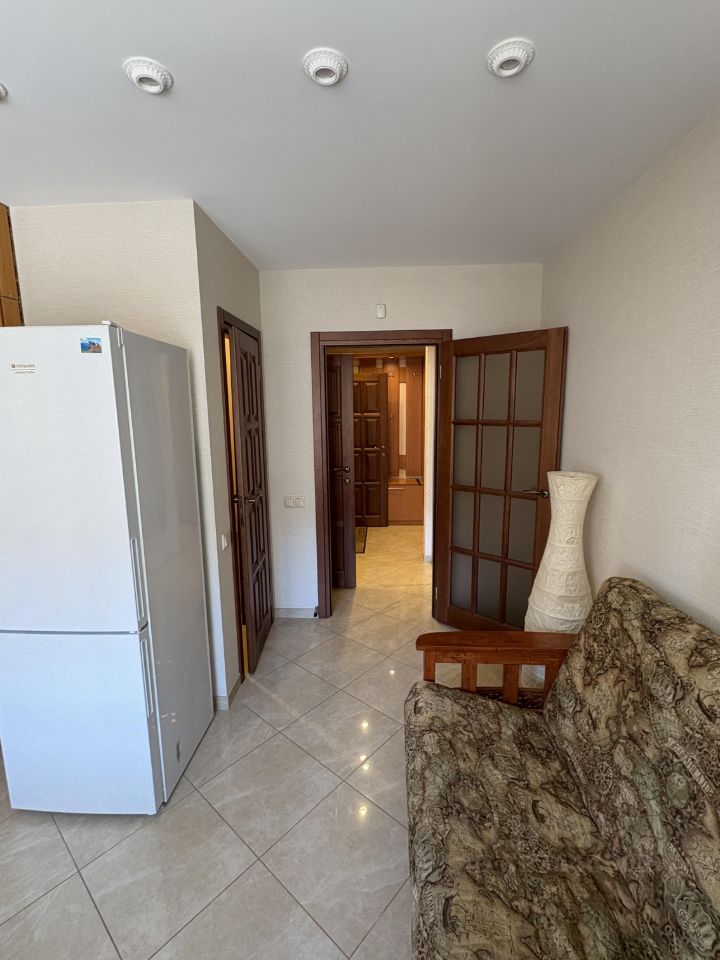 2-к кв. Смоленская область, Смоленск Чуриловский проезд, 3 (76.6 м²)