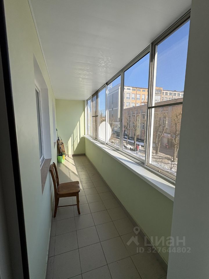 2-к кв. Смоленская область, Смоленск Чуриловский проезд, 3 (76.6 м²)