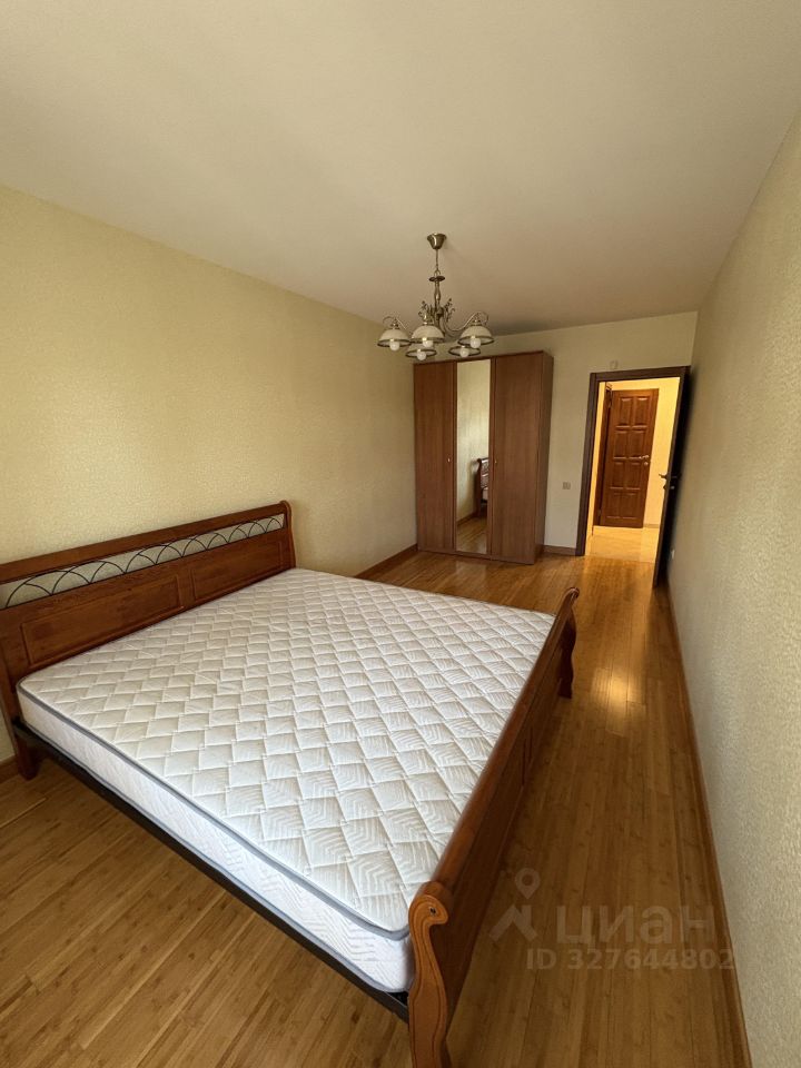 2-к кв. Смоленская область, Смоленск Чуриловский проезд, 3 (76.6 м²)