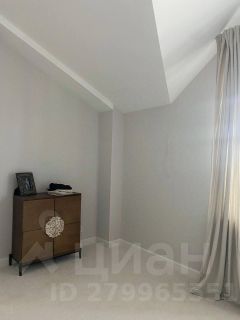 3-комн.кв., 135 м², этаж 7