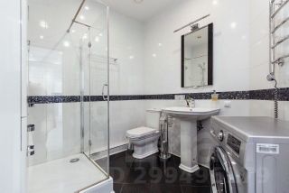 2-комн.кв., 110 м², этаж 16