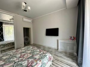 3-комн.кв., 160 м², этаж 2