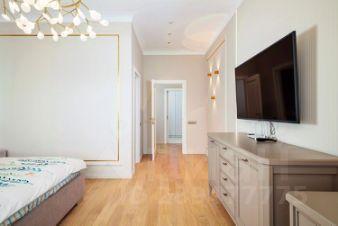 2-комн.кв., 130 м², этаж 17