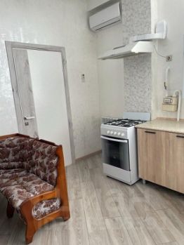 2-комн.кв., 82 м², этаж 2