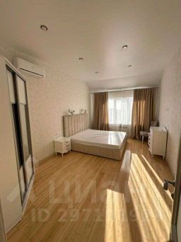 2-комн.кв., 100 м², этаж 4