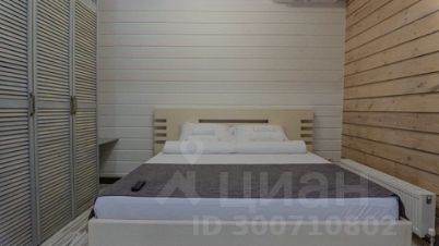 4-комн.кв., 100 м², этаж 2