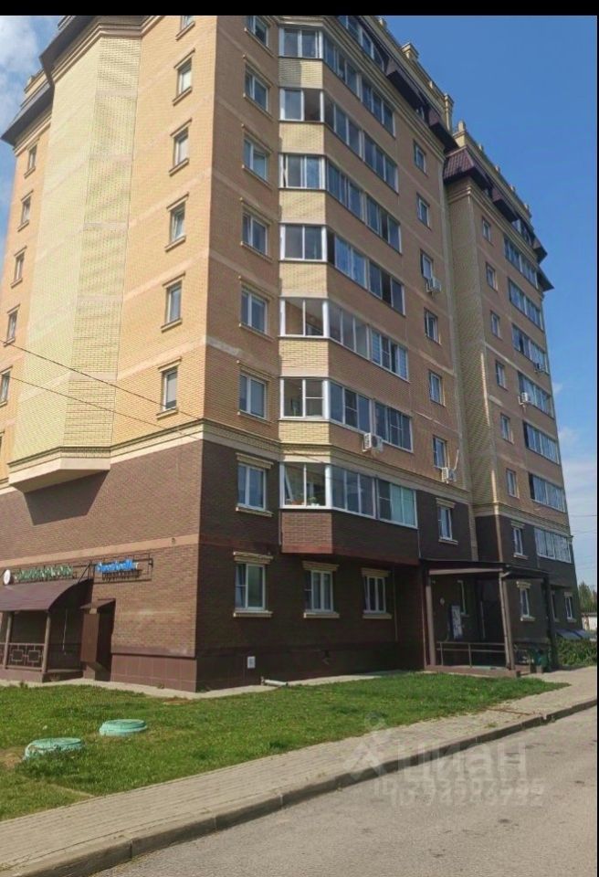 Продаю однокомнатную квартиру 41.6м² ул. Микрорайон Западный, 7 ...