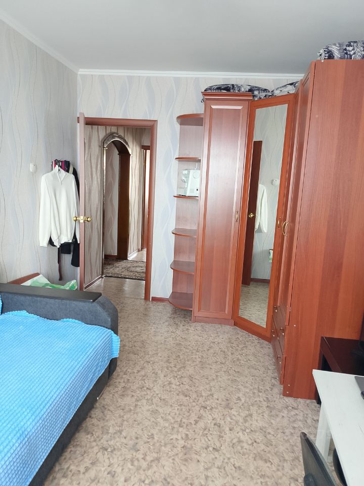 3-к кв. Башкортостан, Стерлитамак Солнечный мкр, ул. Юрматинская (68.2 м²)