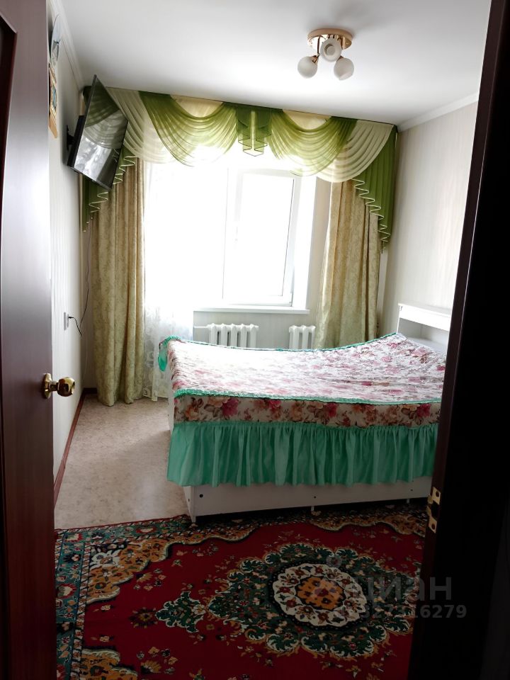 3-к кв. Башкортостан, Стерлитамак Солнечный мкр, ул. Юрматинская (68.2 м²)