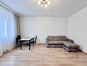 2-комн.кв., 60 м², этаж 4