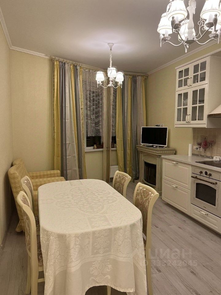 2-комнатная квартира, 64 м² — фото 2