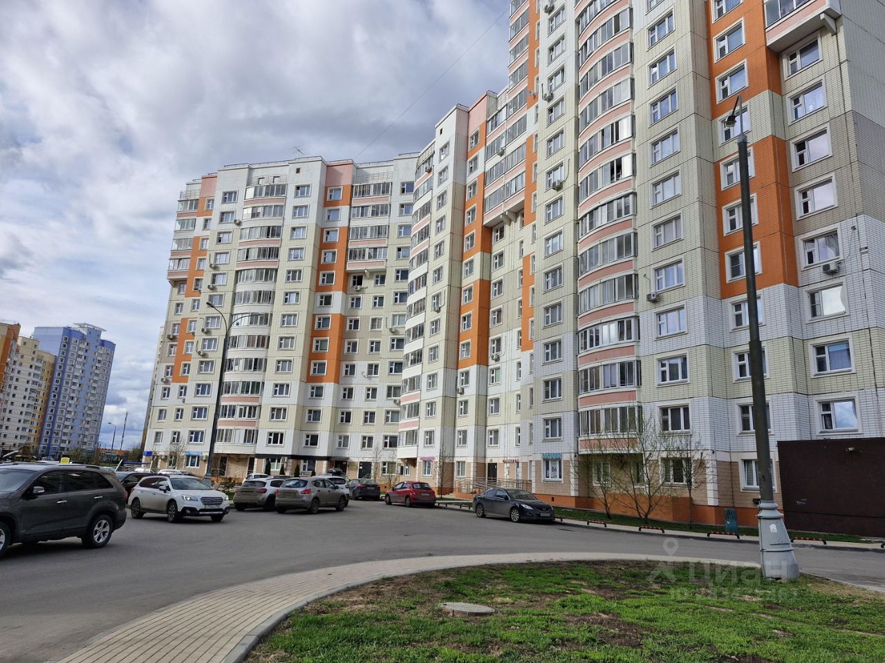 Продаю двухкомнатную квартиру 60м² ул. Александры Монаховой, 103, Москва,  Сосенское поселение, м. Потапово - база ЦИАН, объявление 283472861