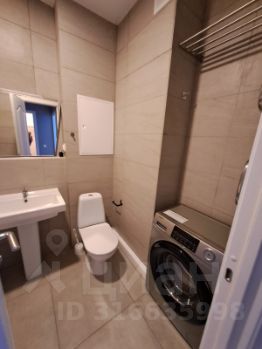1-комн.кв., 38 м², этаж 8