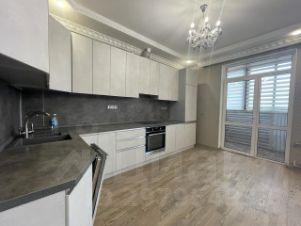 2-комн.кв., 74 м², этаж 4