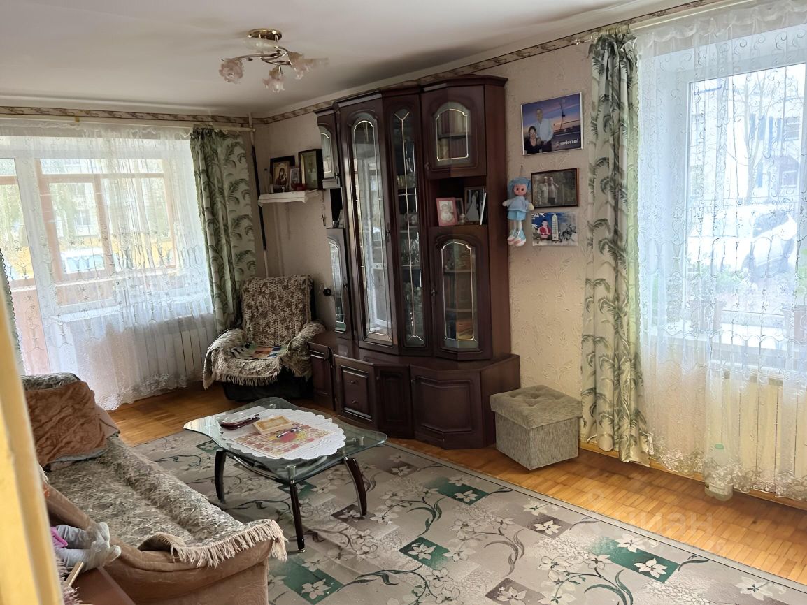 Продаю двухкомнатную квартиру 47.3м² Солнечная ул., 32, Сосновый Бор ...