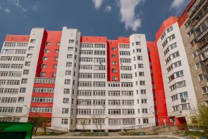 2-комн.кв., 71 м², этаж 10