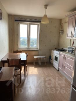 1-комн.кв., 40 м², этаж 9