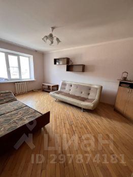 3-комн.кв., 85 м², этаж 3