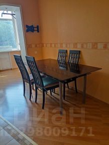 2-комн.кв., 78 м², этаж 3