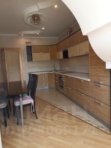 2-комн.кв., 78 м², этаж 3