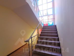 2-комн.кв., 75 м², этаж 2