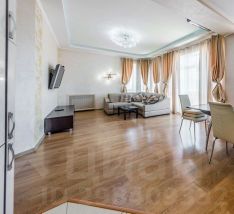 3-комн.кв., 87 м², этаж 3