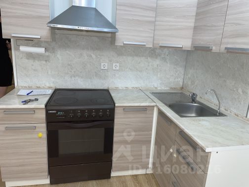 Студия, 30 м², 14/25 этаж