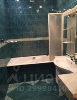 2-комн.кв., 90 м², этаж 1