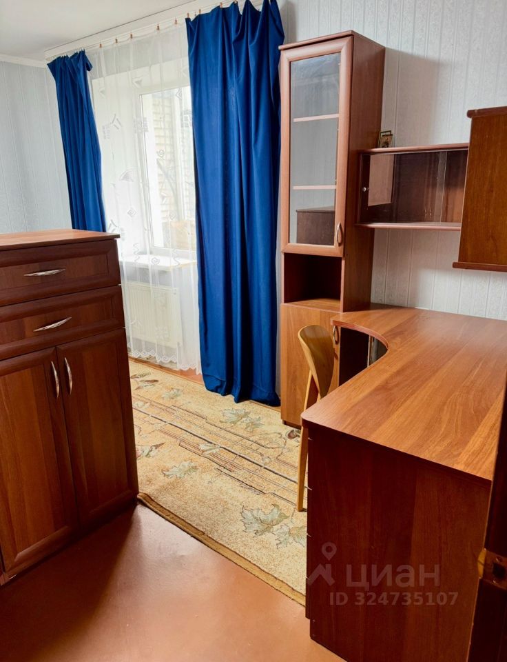 3-к кв. Ростовская область, Таганрог Дачная ул., 75к1 (82.0 м²)