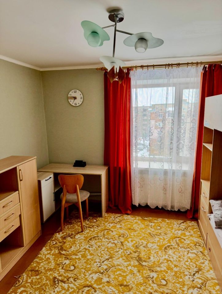 3-к кв. Ростовская область, Таганрог Дачная ул., 75к1 (82.0 м²)