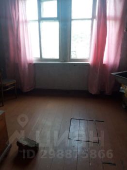 4-комн.кв., 45 м², этаж 1