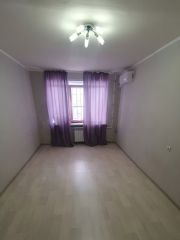 1-комн.кв., 32 м², этаж 1