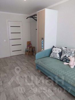 3-комн.кв., 80 м², этаж 3