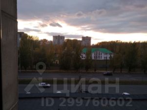 4-комн.кв., 90 м², этаж 5