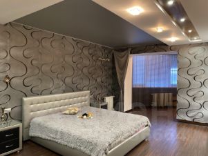 4-комн.кв., 150 м², этаж 8