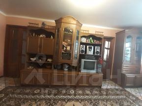 3-комн.кв., 60 м², этаж 3